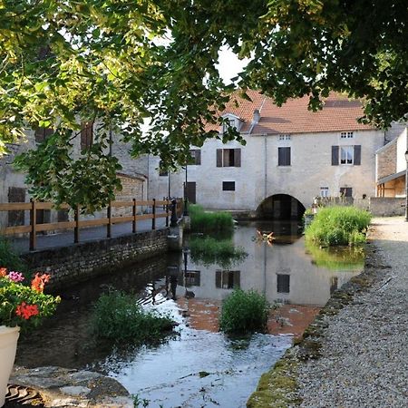 Hotel La Roulotte De Lois & Clara Arc-en-Barrois Esterno foto